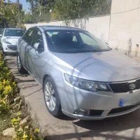 کیا سراتو ۲۰۰۰ اتوماتیک مدل۲۰۱۱ وارداتی نقره‌ای|خودرو سواری و وانت|شیراز, فرهنگ شهر|دیوار