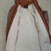 پالتو و بارانی و سوییت|لباس|رشت, یخسازی|دیوار