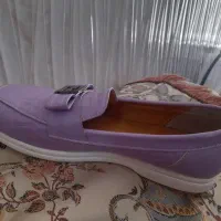 نیم پوتین|کیف، کفش، کمربند|شیراز, تندگویان|دیوار