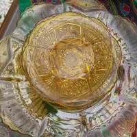 بشقاب بزرگ و شش پیش دستی عسلی رنگ|ظروف سرو و پذیرایی|تهران, شهرک محلاتی|دیوار