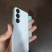 سامسونگ s24  fe