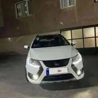 کوییک R سفید مشکی تیپ s