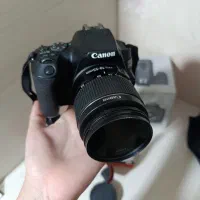 دوربین کنون 250d سالم‌همراه با تجهیزات|دوربین عکاسی و فیلم‌برداری|مشهد, نوید|دیوار