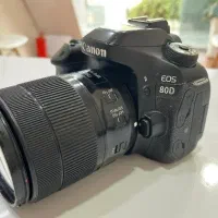دوربین کانون d80