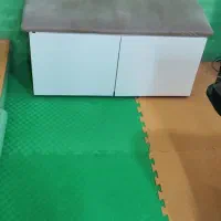 نیمکت کمد دار