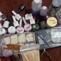 وسایل کاشت ناخن با پودر.