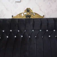 مبل همراه عسلی