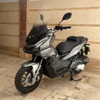 هوندا adv ثاقب