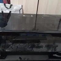 میز تلویزیون و آیینه وشمعدان