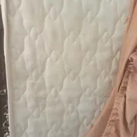 تخت وتشک