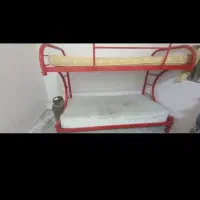 تخت دو طبقه