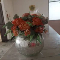 گل وگلدان