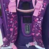 کیف(کوله)مدرسه|کیف، کفش، کمربند|ری, صفاییه (چشمه علی)|دیوار