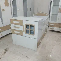 سیسمونی تخت و کمد نوزاد مدل پنجره سفید زیبا کرم|اسباب و اثاث بچه|تهران, یافت‌آباد|دیوار