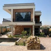 ویلای ۷۰۰ متری ۴ خوابه در سرخه حصار هاجرآباد