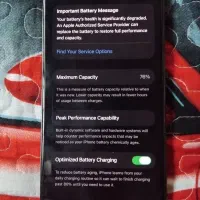 آیفون ۱۳ پرو lla|موبایل|نور, |دیوار