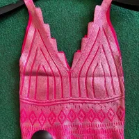 کراپ لمه|لباس|شاهین‌شهر, عطار|دیوار