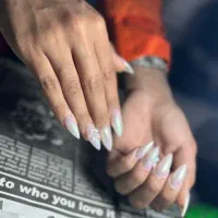 کاشت و ترمیم ناخن|خدمات آرایشگری و زیبایی|پرند, فاز ۲|دیوار