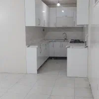 ۶۰ متری یک خوابه / تسلیحات