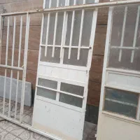 درب ورودی|مصالح و تجهیزات ساختمان|نیشابور, بنیاد شهید|دیوار