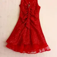 تعدادی لباس وکیف|لباس|مرند, |دیوار