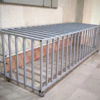 حفاظ آهنی چرخدار آماده برای پمپ آب پنج واحد بوده