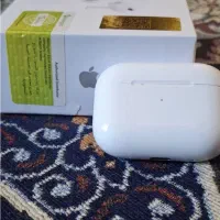 کیس شارژ اریپاد pro / + کارتن و شارژ اصلی|لوازم جانبی موبایل و تبلت|ملایر, |دیوار