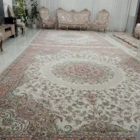 یک جفت فرش ۱۲ متری