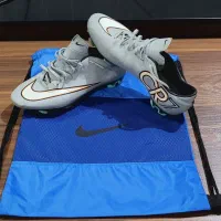 کفش فوتبال اورجینال کلاس a سایز ۴۱