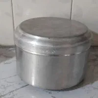 تعدادی عتیقه قدیمی قابلمه|کلکسیون اشیاء عتیقه|شیراز, صاحب الزمان|دیوار