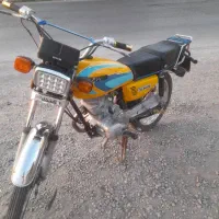 موتور ۱۲۵ در حد|موتورسیکلت|رویان, |دیوار