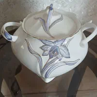 چینی گل برجسته مارک انگلستان|ظروف سرو و پذیرایی|مشهد, رستگار|دیوار