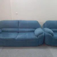 تعدادی لوازم منزل به فروش میرسد