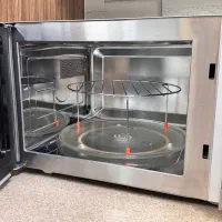 ماکروویو برند بلک اند دکر