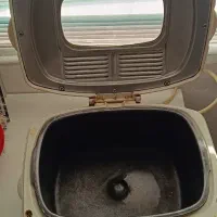 سرخ کن|ظروف پخت‌وپز|لاهیجان, انقلاب|دیوار