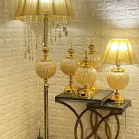 آباژور کنار سالنی و رومیزی|چراغ خواب و آباژور|مهاباد (آذربایجان غربی), |دیوار