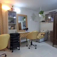 اجاره صندلی و لاین های زیبایی باقیمت مناسب|اجارهٔ دفتر کار، اتاق اداری، مطب|اصفهان, مسجد مصلی|دیوار