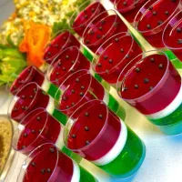 ژله و دسر های یلدایی