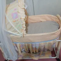 گهواره نوزاد