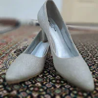 کیف و کفش ست|کیف، کفش، کمربند|رباط‌کریم, رباط‌کریم|دیوار