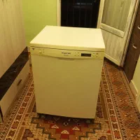 ماشین ظرفشویی