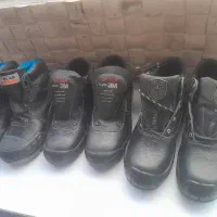 کفش ایمنی کاملا نو