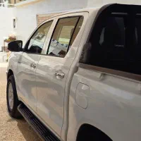 تویوتا هایلوکس ۲۰۱۷ نیمه فول|خودرو سواری و وانت|اهواز, اهواز|دیوار