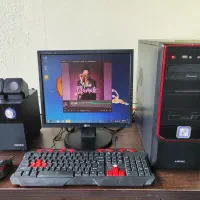 کامپیوتر ۴هسته رم ۸ ddr3 هارد ۵۰۰ و گرافیک ۱|رایانه رومیزی|چالوس, |دیوار