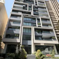 نیاوران_۲۵۰متر_تاپ لوکیشن_غرق نور_تک واحدی