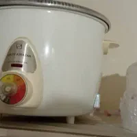 پلو پز برقی سالم مارک نگین خزر بفرروش میرسد|اجاق گاز و لوازم برقی پختوپز|شیراز, شریفآباد|دیوار