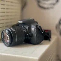 دوربین canon 700D بسیار تمیز
