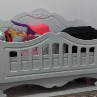 تخت نوزاد وکیوم سالم