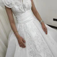 خانم عروس|لباس|اصفهان, خانه اصفهان|دیوار