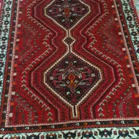 قالی دستباف درجه یک و عالی